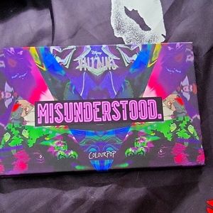 Colourpop Disney Villains Misunderstood eyeshadow palette